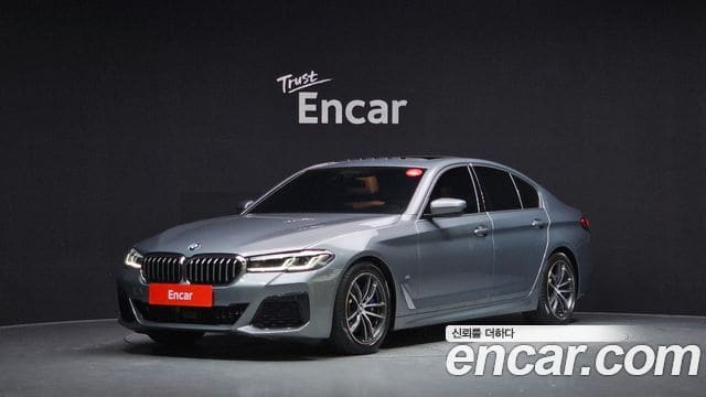 BMW 5 Series — фото 1