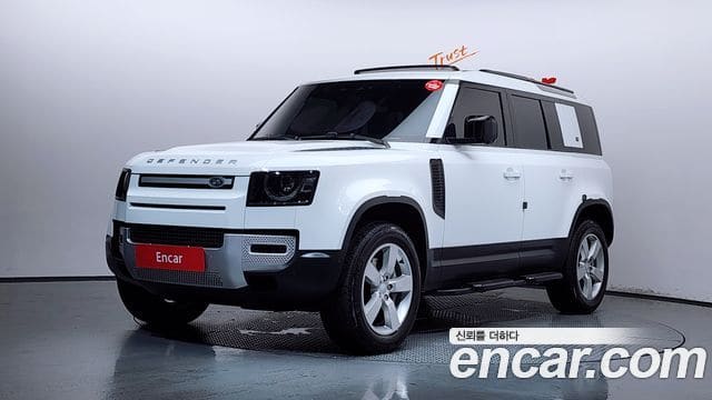 Land Rover Defender — фото 1