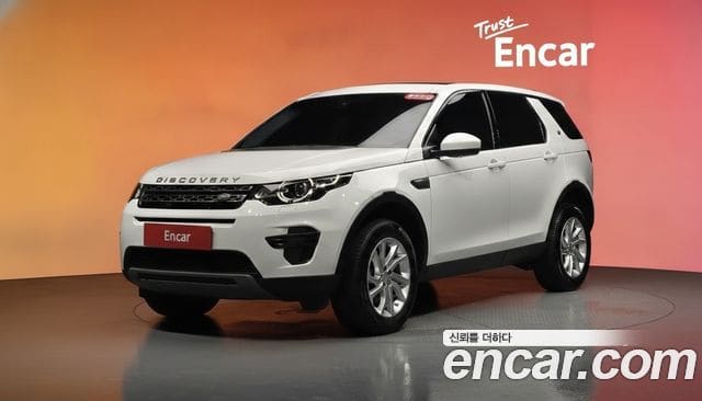 Land Rover Discovery Sport — фото 1