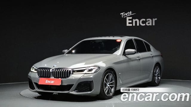 BMW 5 Series — фото 1