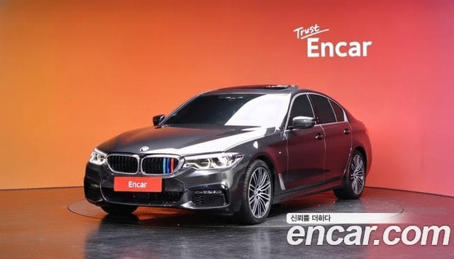 BMW 5 Series — фото 1