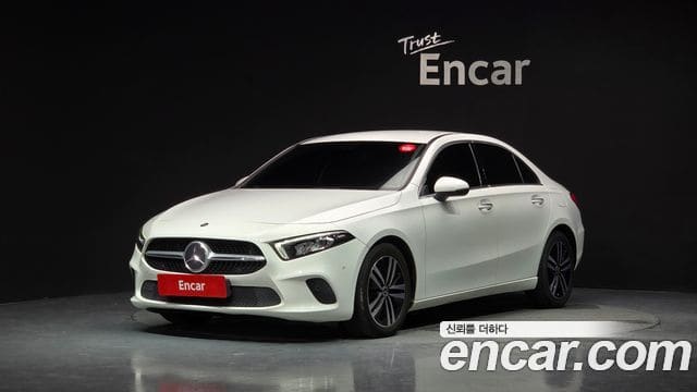 Mercedes-Benz A-Class — фото 1