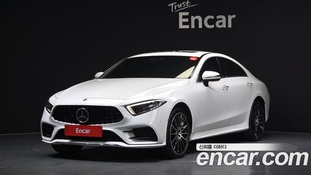 Mercedes-Benz CLS-Class — фото 1