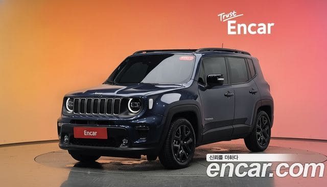 Jeep Renegade — фото 1