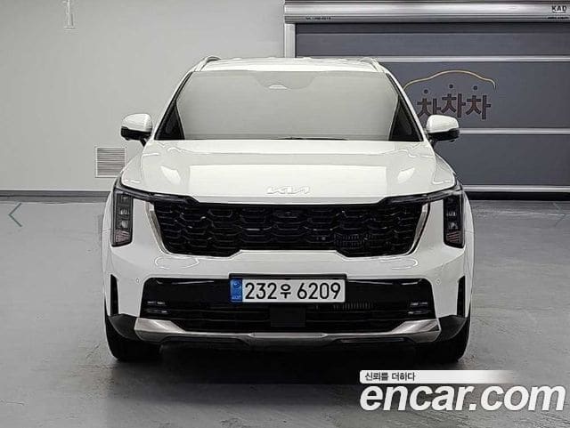 Kia Sorento — фото 1