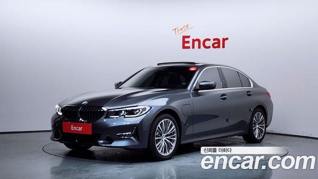 BMW 3 Series — фото 1