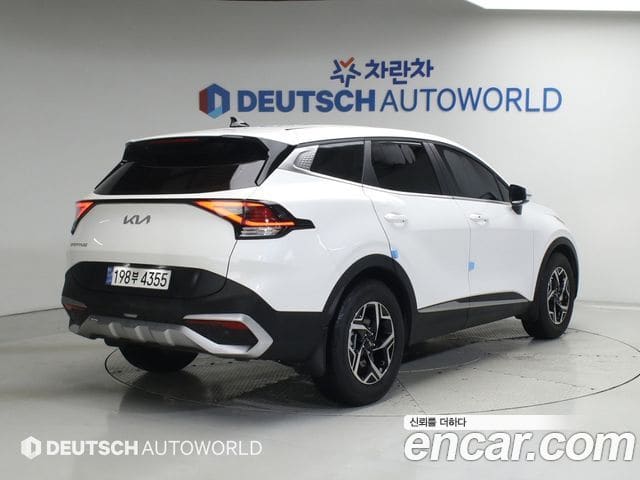 Kia Sportage — фото 1