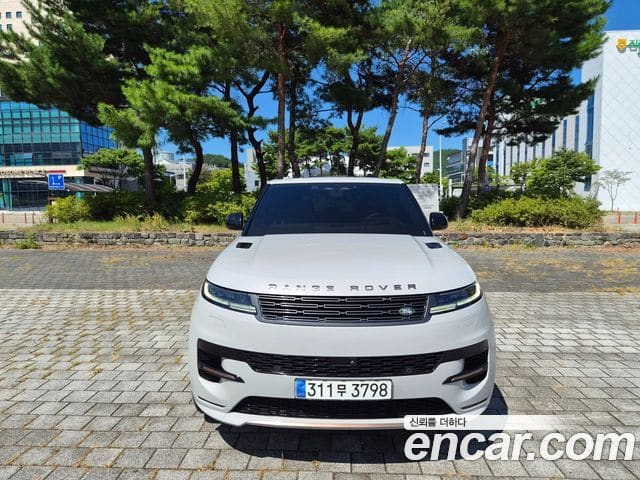 Land Rover Range Rover Sport — фото 1