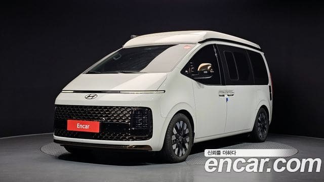 Hyundai Staria — фото 1