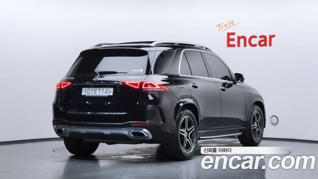 Mercedes-Benz GLE-Class — фото 1