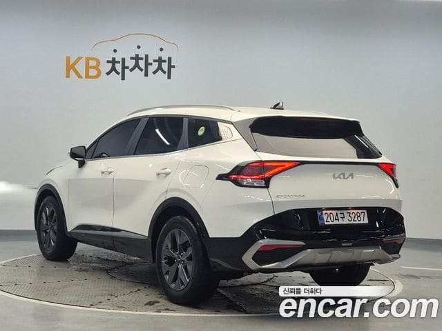 Kia Sportage — фото 1