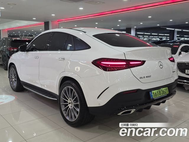 Mercedes-Benz GLE-Class — фото 1