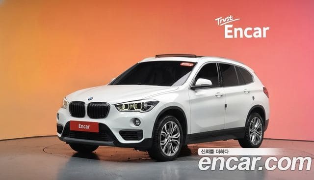 BMW X1 — фото 1