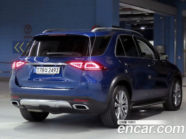 Mercedes-Benz GLE-Class — фото 1