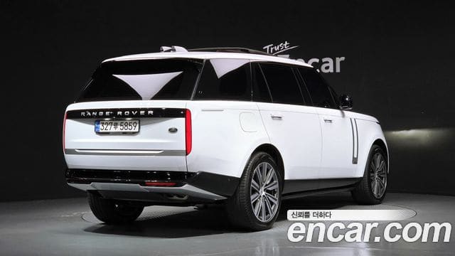 Land Rover Range Rover — фото 1