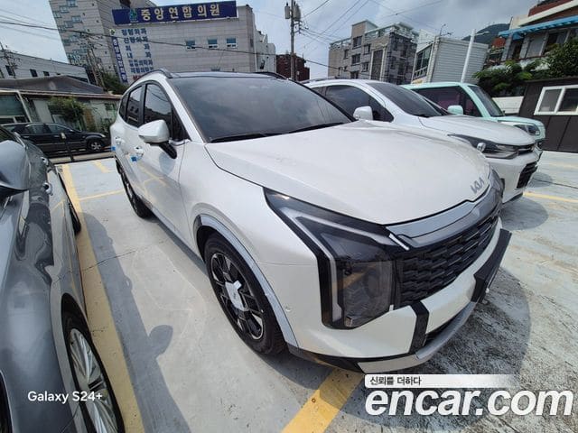 Kia Sportage — фото 1