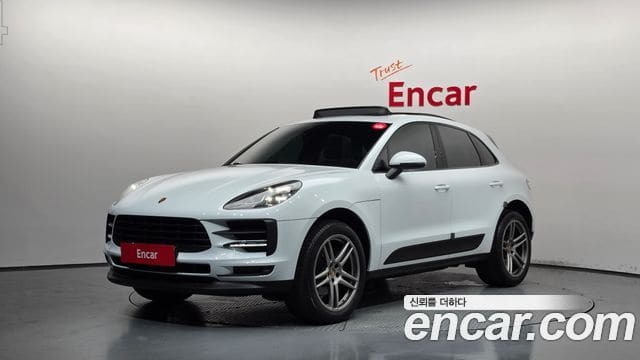 Porsche Macan — фото 1
