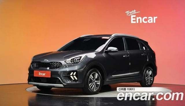 Kia Niro — фото 1