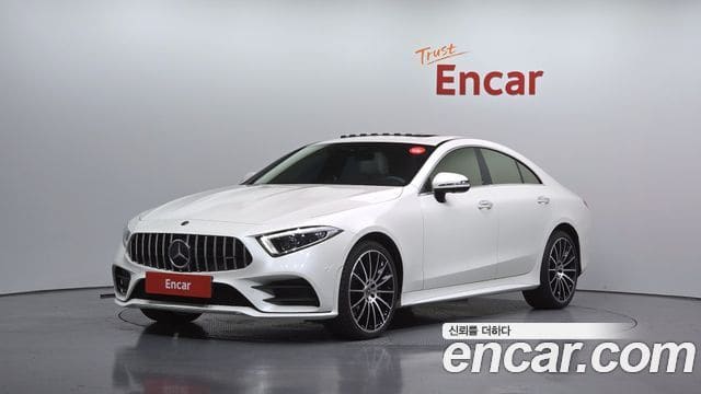 Mercedes-Benz CLS-Class — фото 1