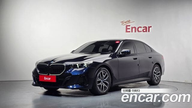 BMW 5 Series — фото 1