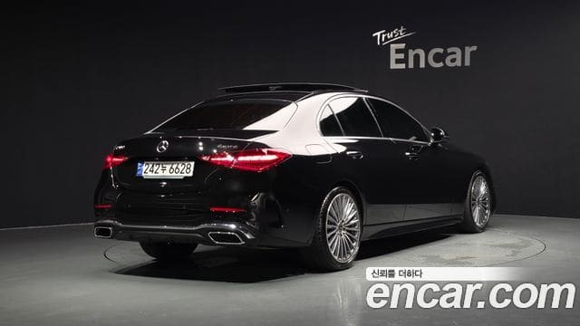 Mercedes-Benz C-Class — фото 1