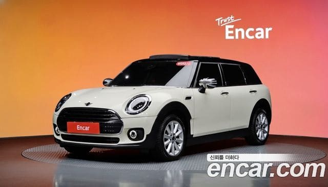 Mini Cooper Clubman — фото 1