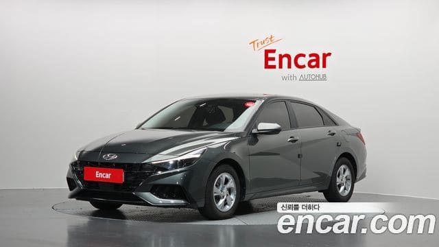 Hyundai Avante — фото 1
