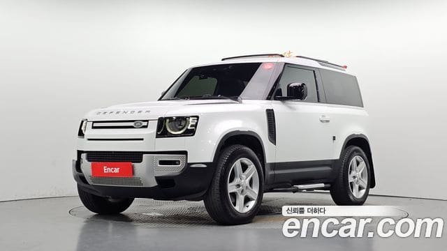 Land Rover Defender — фото 1