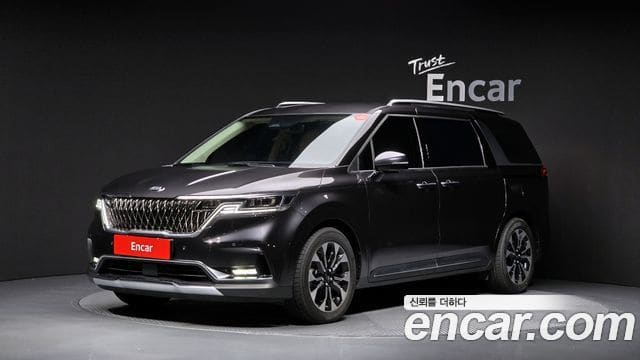 Kia Carnival — фото 1