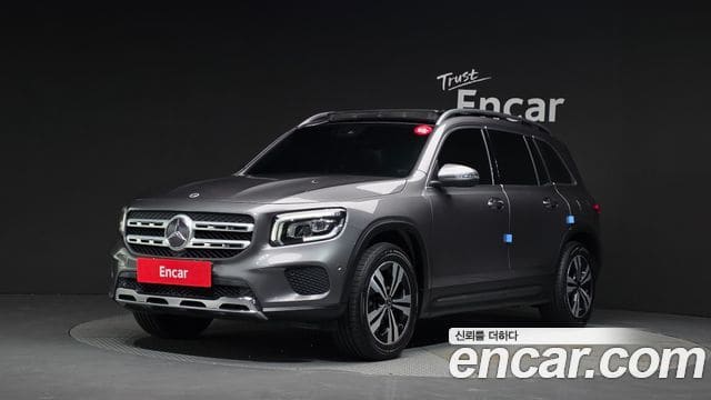 Mercedes-Benz GLB-Class — фото 1