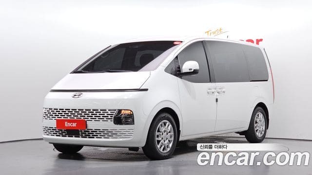Hyundai Staria — фото 1