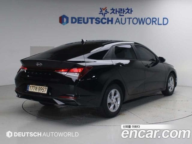 Hyundai Avante — фото 1