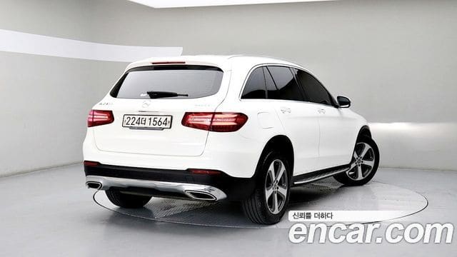 Mercedes-Benz GLC-Class — фото 1