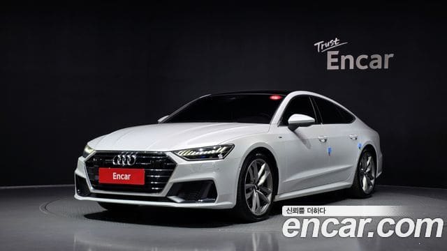 Audi A7 — фото 1