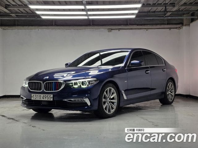 BMW 5 Series — фото 1