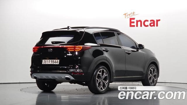 Kia Sportage The Bold — фото 1