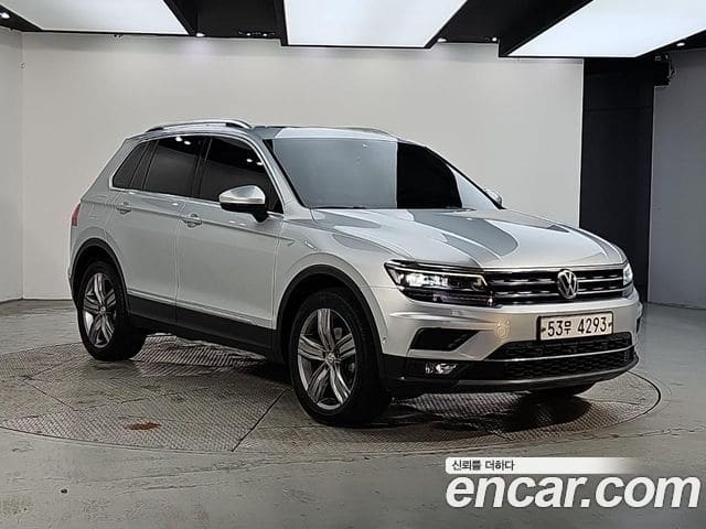 Volkswagen Tiguan — фото 1