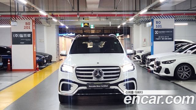 Mercedes-Benz GLS-Class — фото 1