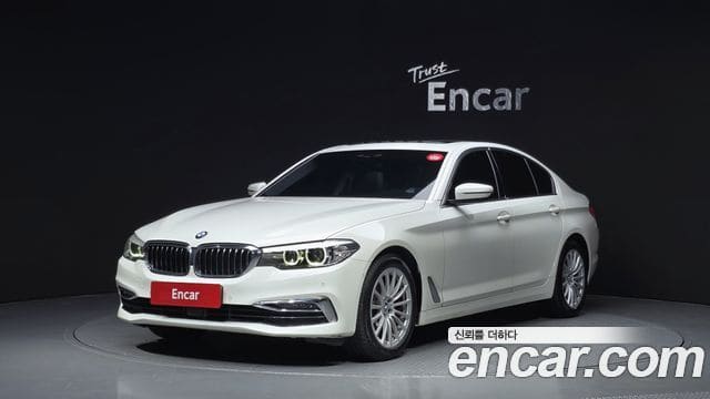 BMW 5 Series — фото 1