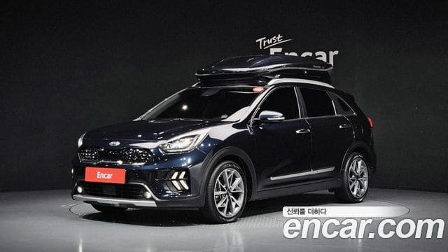 Kia Niro — фото 1