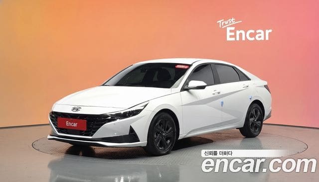 Hyundai Avante — фото 1