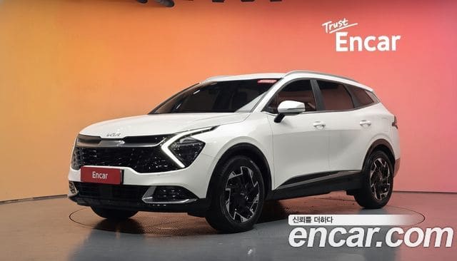 Kia Sportage — фото 1