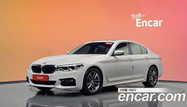 BMW 5 Series — фото 1