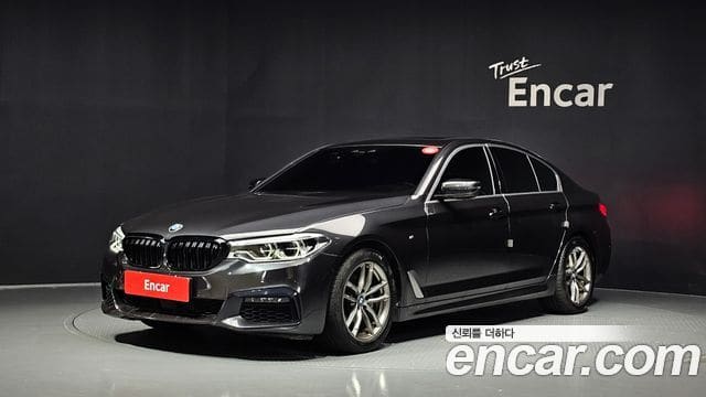 BMW 5 Series — фото 1