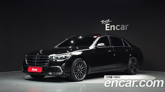 Mercedes-Benz S-Class — фото 1