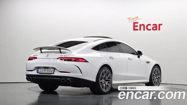 Mercedes-Benz AMG GT — фото 1