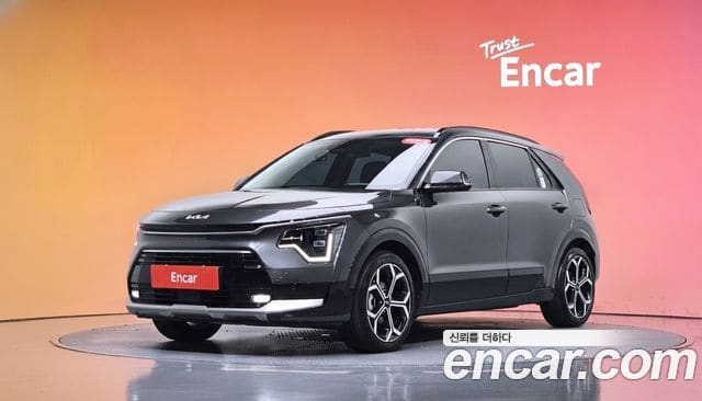 Kia Niro — фото 1