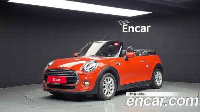 Mini Cooper Convertible — фото 1