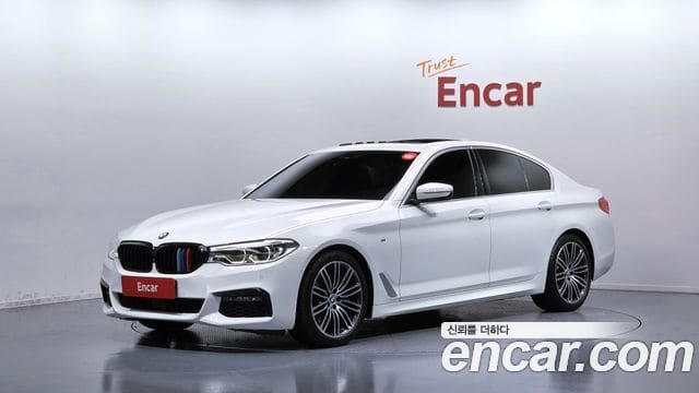 BMW 5 Series — фото 1