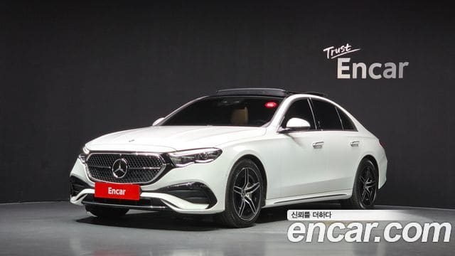 Mercedes-Benz E-Class — фото 1
